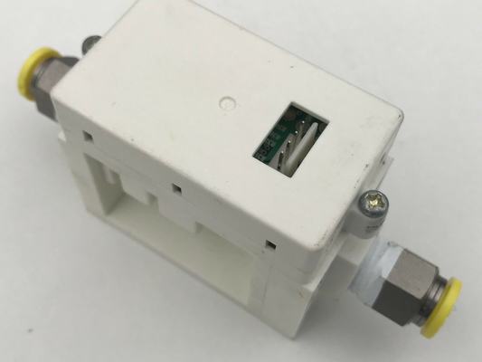 CINA FujiFilm SP1500 2000 Minilab Spare Part Flow Meter 129C913608 digunakan dari pemindai yang berfungsi pemasok