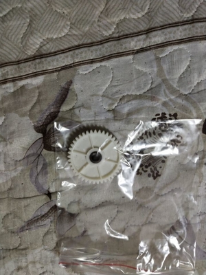 CINA Fuji Frontier Minilab Spare Part Gear 327D1060190B, 327D1060190A pemasok