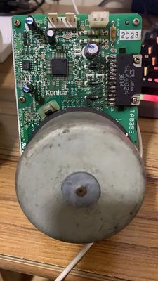 Motor suku cadang minilab Konica R1 / R2 Digunakan 251672101A 20180323 pemasok