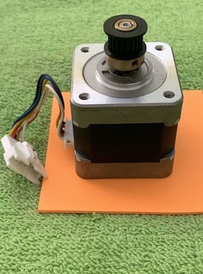 W410466 W410466-01 Motor / A054960-00 Pulley 21 Th Noritsu 32 Minilab Sanyo Denki 103-548-5243 pemasok