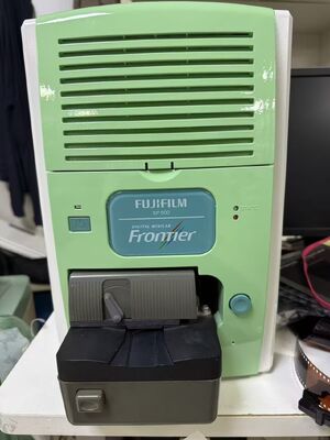 Fujifilm SP-500 Pemindai Film Mandiri dengan MFC10AR Slide Carrier Set Lengkap, Pemindai Digitalisasi Slide & Strip Film 35mm Profesional pemasok