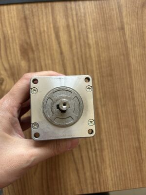 103H7823-0415 Motor Stepper I123186 / I123186-00 Noritsu QSS3201 QSS3701 LPS24 Pro Minilab Suku Cadang Pengganti Motor Langkah Untuk Perbaikan Mesin Minilab Foto Digital pemasok