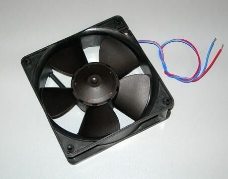 NORITSU QSS2901 Minilab Spart Part Kipas Ventilasi 12X12 24VDC H 38MM X RI065 pemasok