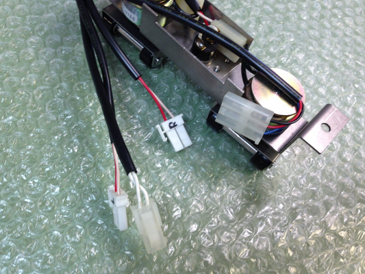 810G03623 Fuji Unit Press Roller Assembly Minilab Part pemasok