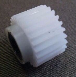 FUJI Frontier SERIES 350 370 390 Spare Part Minilab GEAR SPUR 327D889616 pemasok