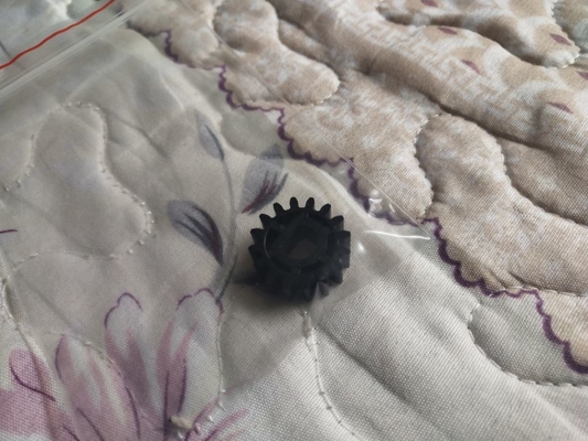 327F1121646B 327F1121646 Fuji 330 340 350 355 370 390 500 550 570 Minilab Gear D16T pemasok