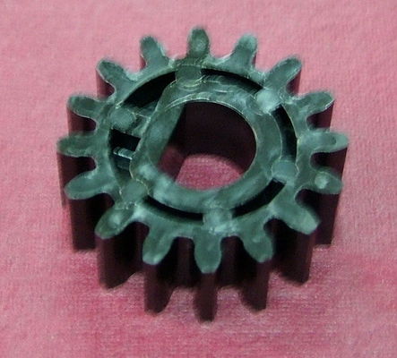 327F11216468 Fuji Minilab Parts Untuk Fuji Frontier 350 370 TEETH D CUT 16 Gear pemasok