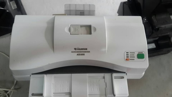 AD300 Densitometer 899C21585A0 Fuji Frontier Asli Digunakan Densitometer pemasok